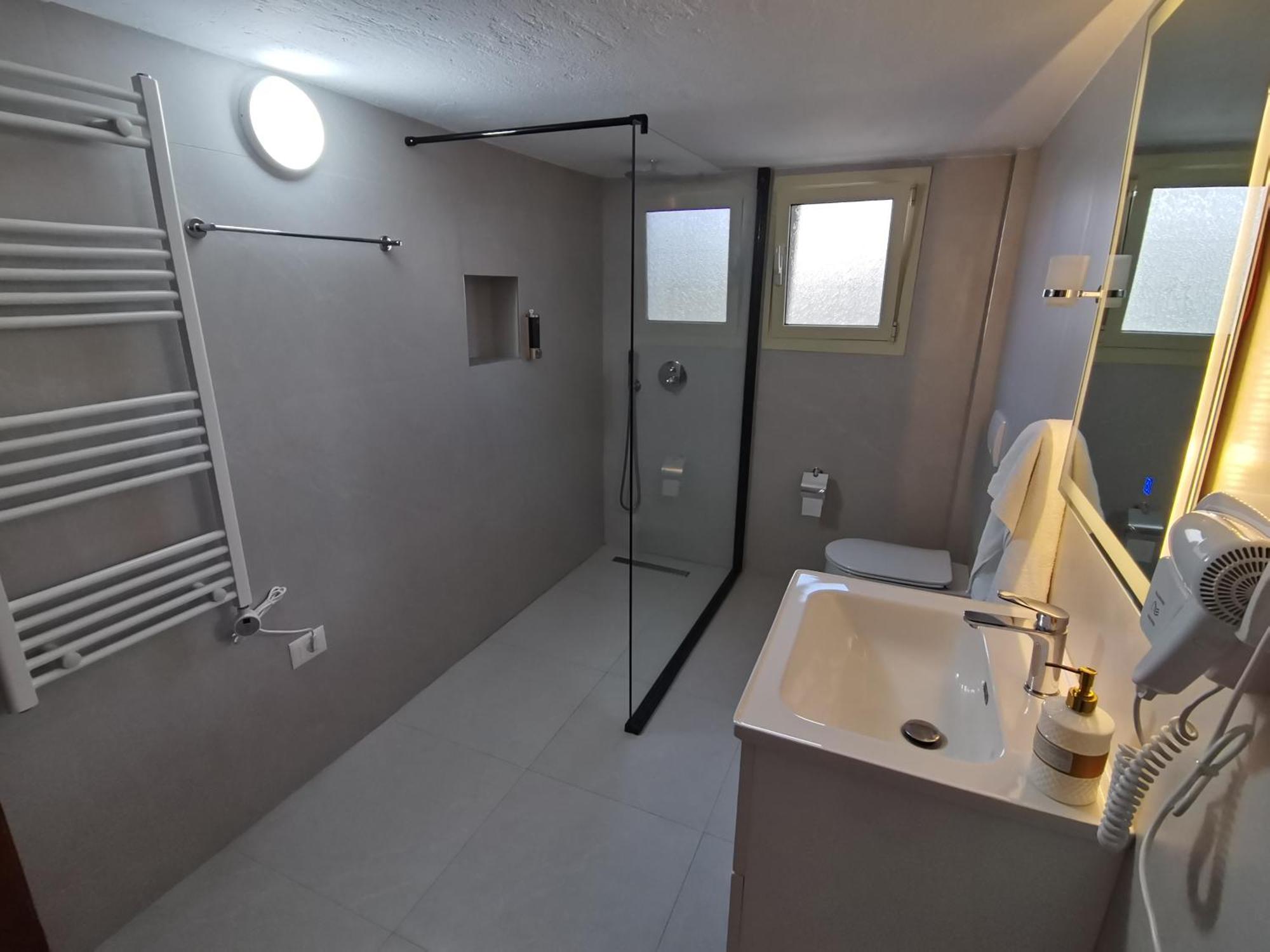Leatis Apartment Durrës Zewnętrze zdjęcie