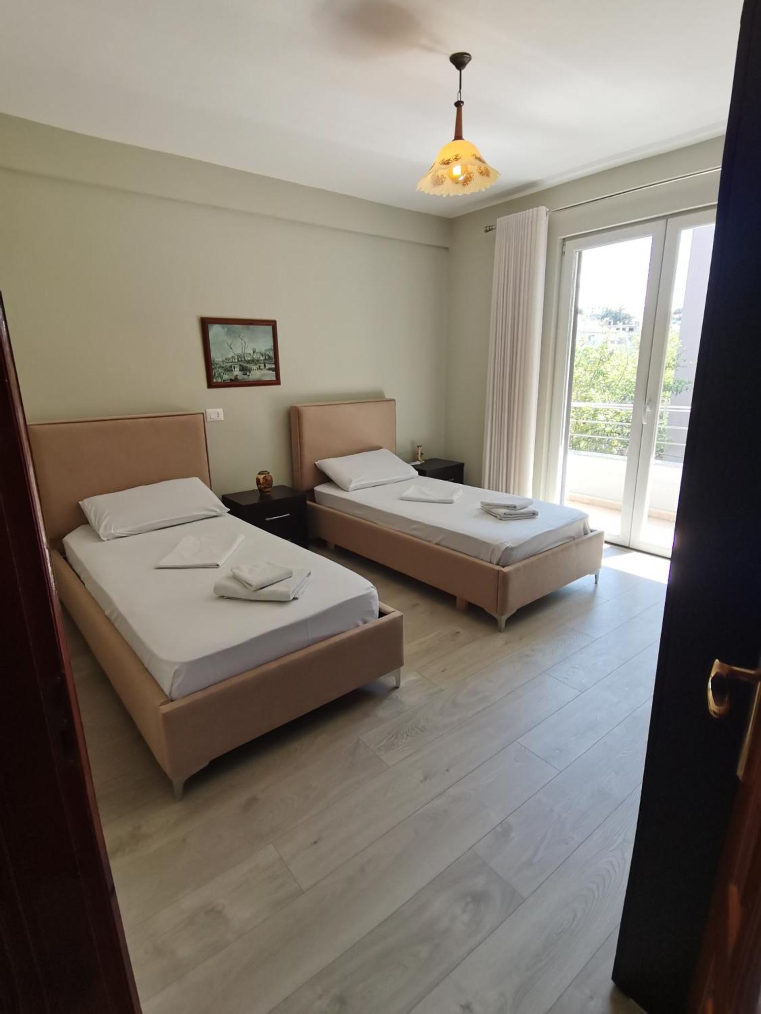 Leatis Apartment Durrës Zewnętrze zdjęcie